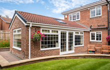 Caversfield house extension leads